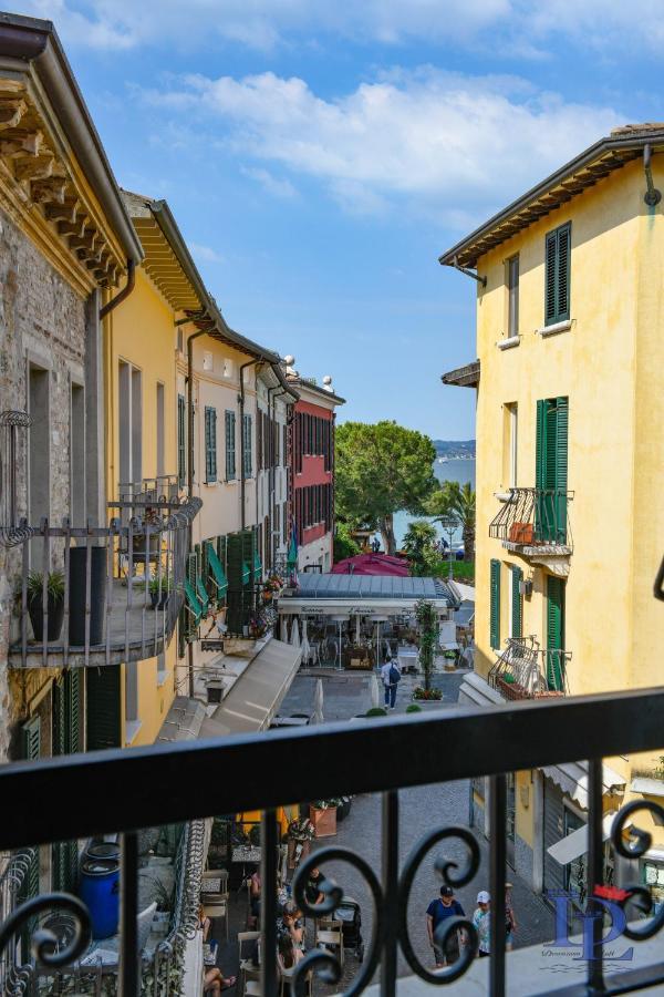 Desenzanoloft Official Partner Marriott Homes & Villas - Queen Of Sirmione Castle View Εξωτερικό φωτογραφία