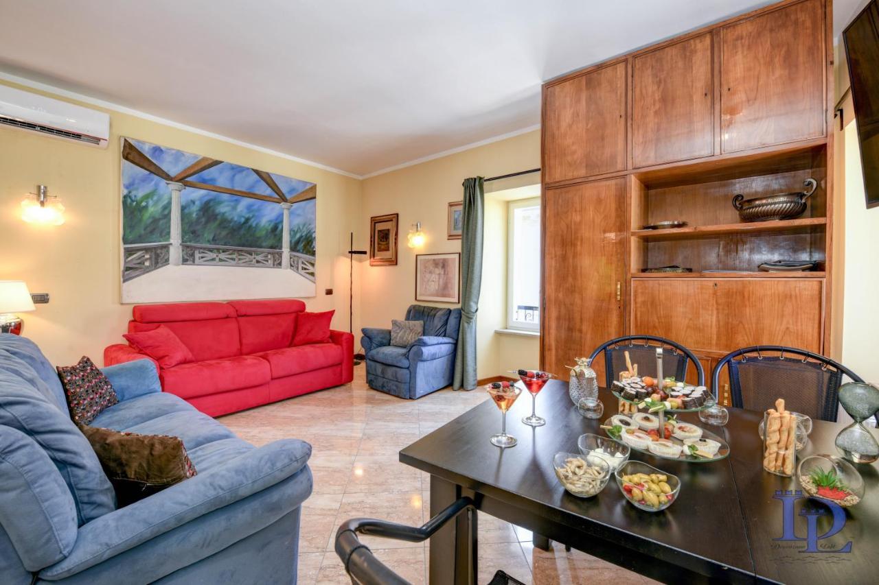 Desenzanoloft Official Partner Marriott Homes & Villas - Queen Of Sirmione Castle View Εξωτερικό φωτογραφία